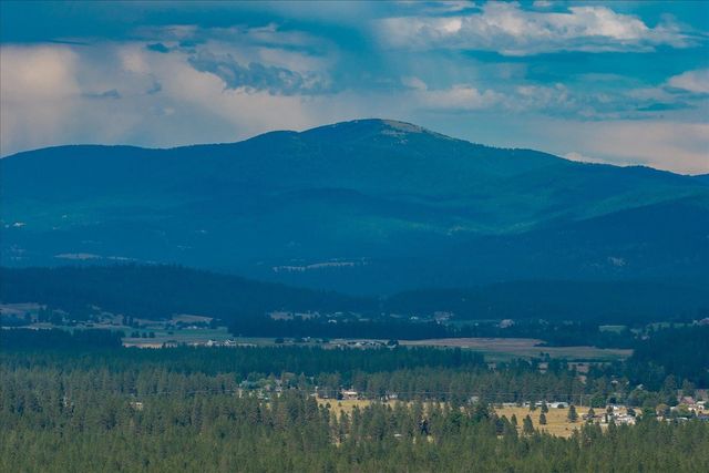 18114 N Nevada Rd, Colbert, WA 99005