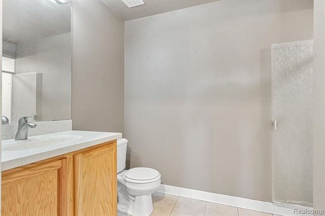 864 Amanda Lane, Pontiac, MI 48340