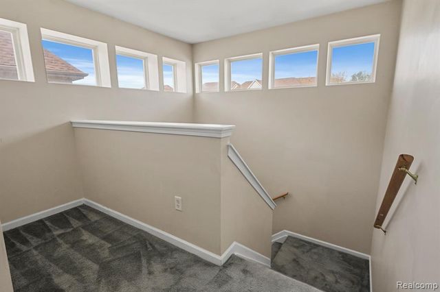 864 Amanda Lane, Pontiac, MI 48340