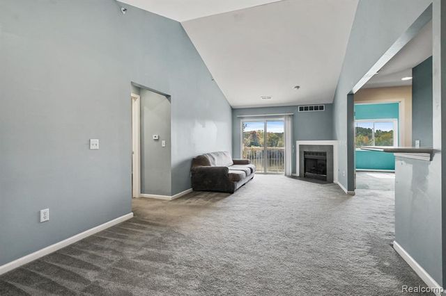 864 Amanda Lane, Pontiac, MI 48340