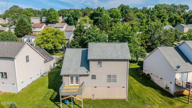 738 Colony Village Way, Knoxville, TN 37923