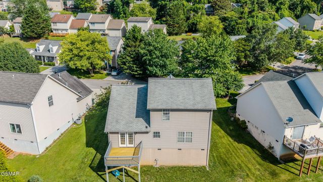 738 Colony Village Way, Knoxville, TN 37923