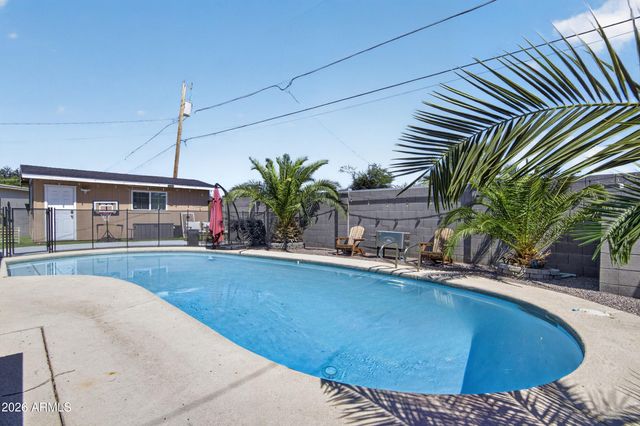 1022 W 13TH Street, Tempe, AZ 85281
