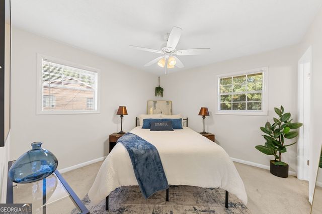 1064 Meadowbrook Lane NW, Conyers, GA 30012