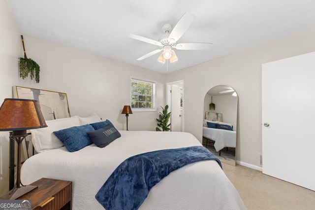 1064 Meadowbrook Lane NW, Conyers, GA 30012