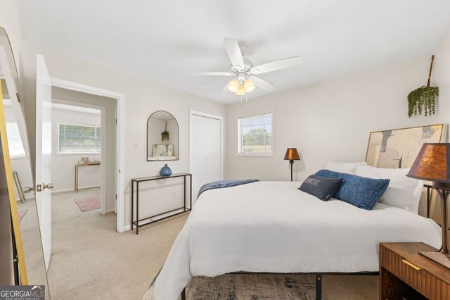 1064 Meadowbrook Lane NW, Conyers, GA 30012