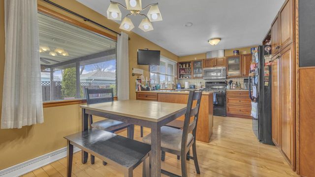 904 Mead AVENUE, Sheboygan, WI 53081