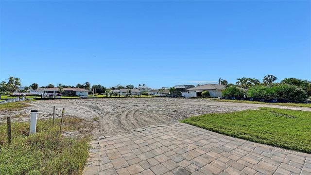 536 GUNWALE LANE, Longboat Key, FL 34228