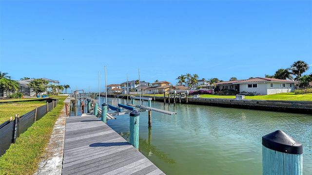 536 GUNWALE LANE, Longboat Key, FL 34228