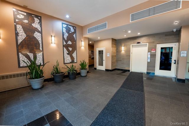 853 Macy Place 7E, Bronx, NY 10455