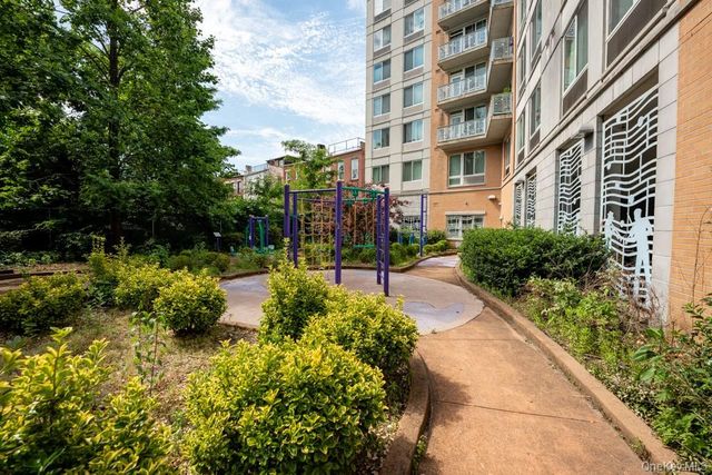 853 Macy Place 7E, Bronx, NY 10455