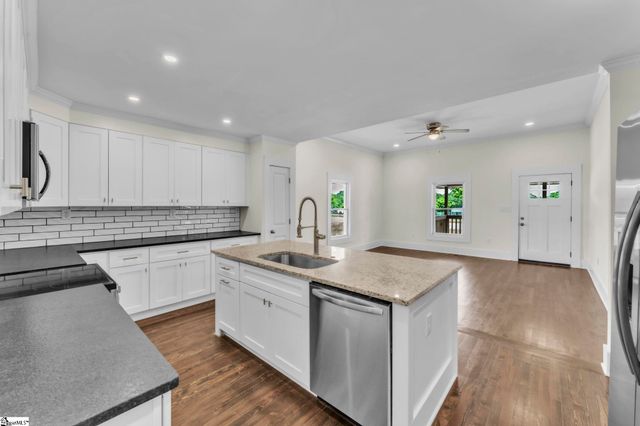 706 S 5th Street, Easley, SC 29640
