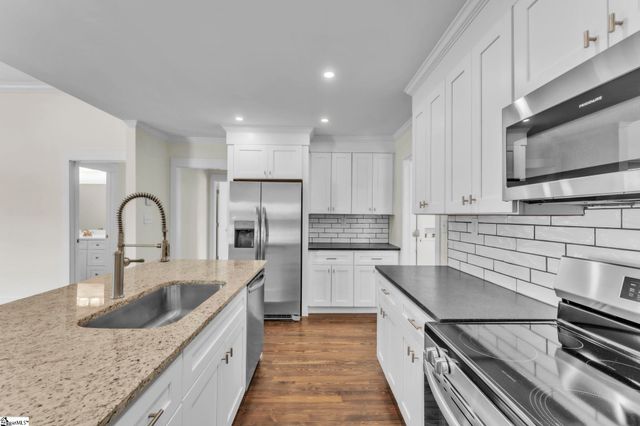706 S 5th Street, Easley, SC 29640