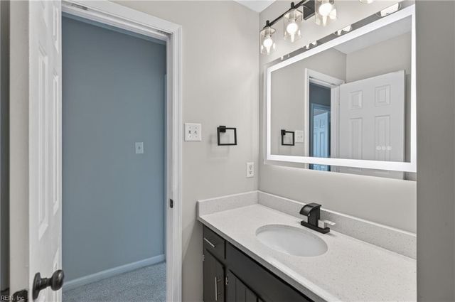 2 Saint Ashley PL, Hampton, VA 23669