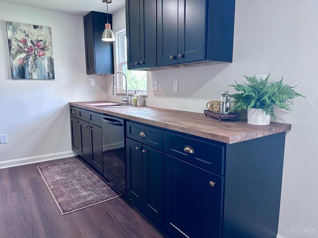 5816 Kennedy Avenue, Cincinnati, OH 45213