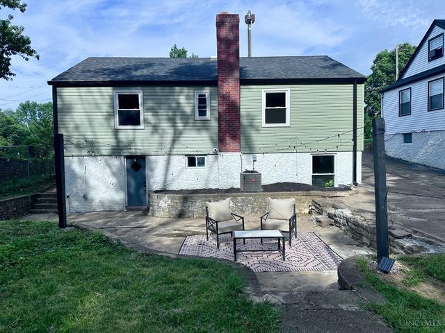 5816 Kennedy Avenue, Cincinnati, OH 45213