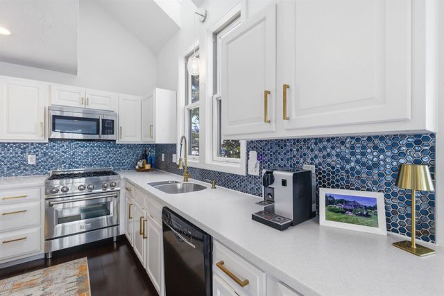 38 Crane Circle, Laconia, NH 03246