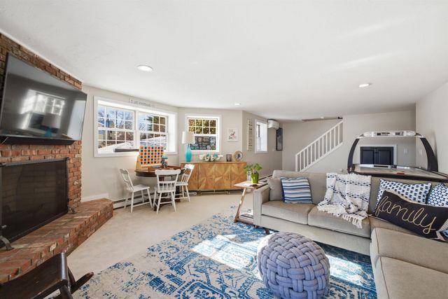 38 Crane Circle, Laconia, NH 03246