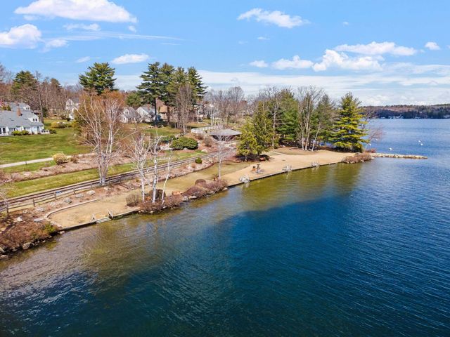 38 Crane Circle, Laconia, NH 03246