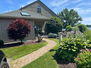 38 Crane Circle, Laconia, NH 03246
