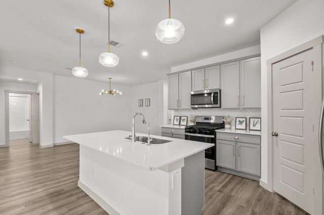 7731 Sleek Flock Lane, Rosharon, TX 77583