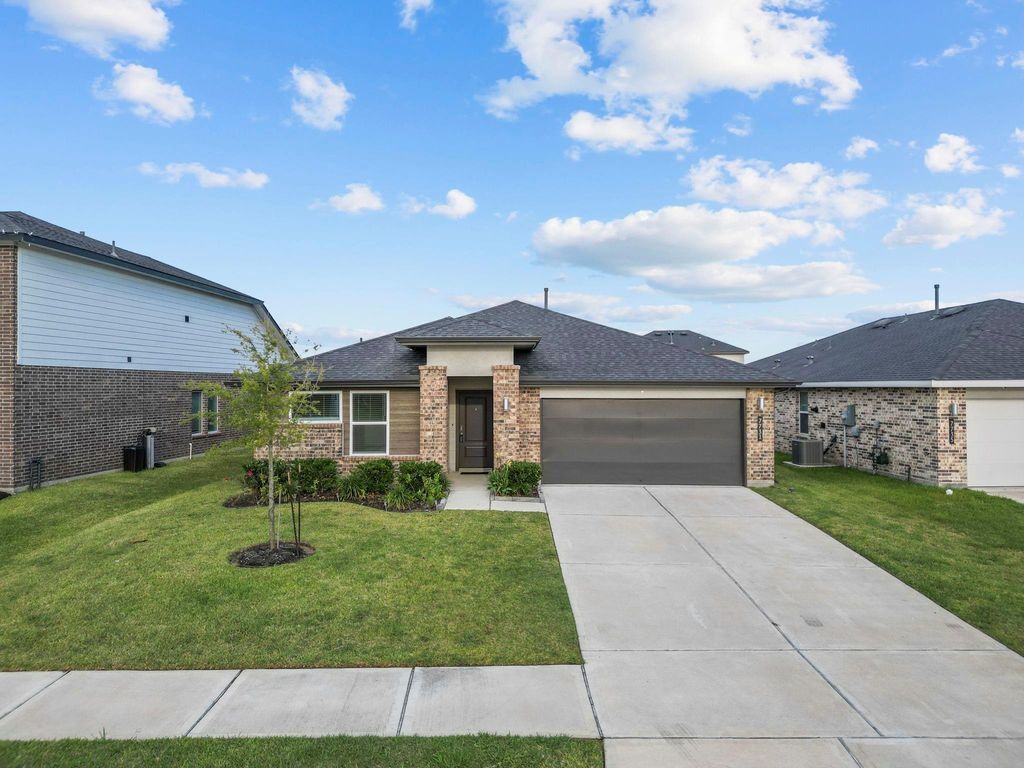 7731 Sleek Flock Lane, Rosharon, TX 77583