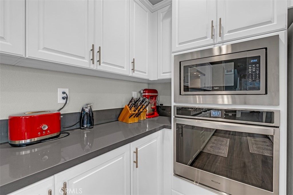 Image 13 of property listing at 4637 Snap Dragon, Jurupa Valley, CA 91752