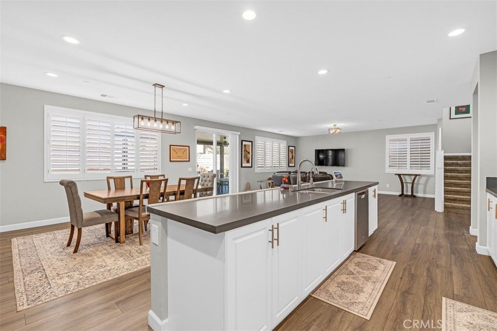 Image 14 of property listing at 4637 Snap Dragon, Jurupa Valley, CA 91752