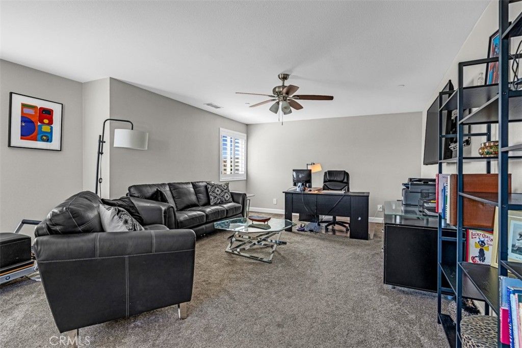 Image 25 of property listing at 4637 Snap Dragon, Jurupa Valley, CA 91752