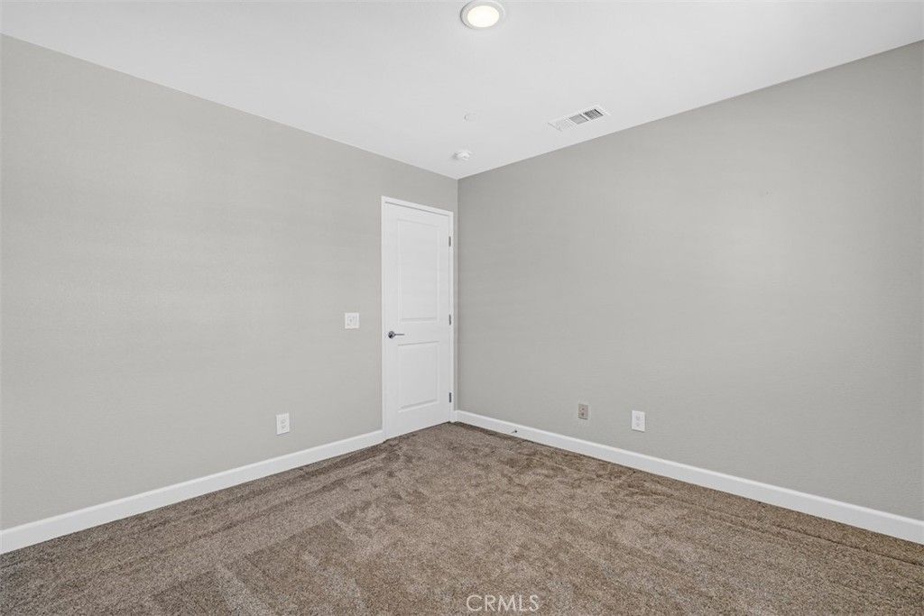 Image 41 of property listing at 4637 Snap Dragon, Jurupa Valley, CA 91752