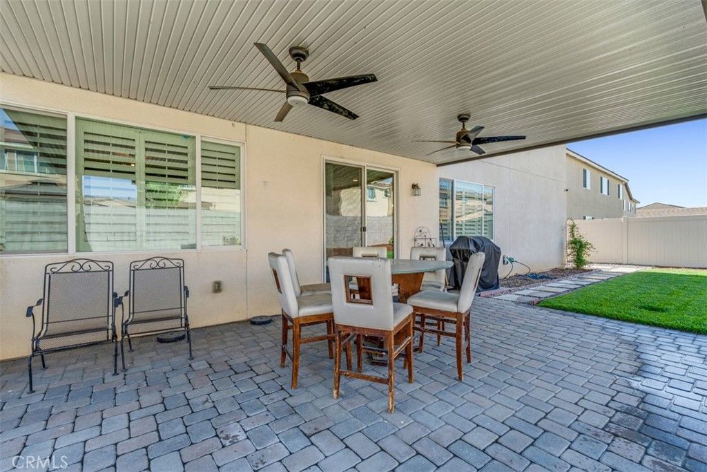 Image 47 of property listing at 4637 Snap Dragon, Jurupa Valley, CA 91752