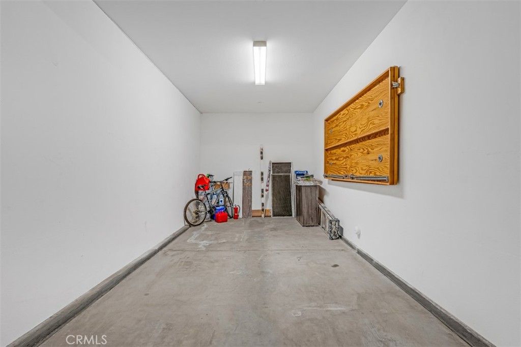 Image 51 of property listing at 4637 Snap Dragon, Jurupa Valley, CA 91752