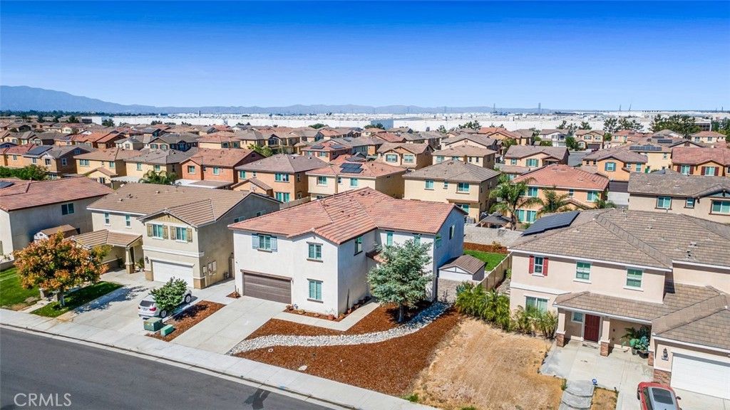 Image 53 of property listing at 4637 Snap Dragon, Jurupa Valley, CA 91752