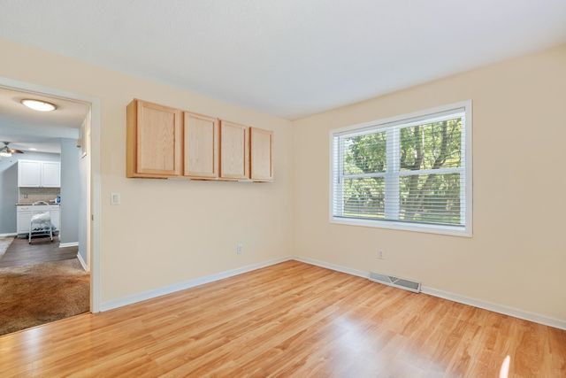 800 E Arthur St Apt A1, Warsaw, IN 46580
