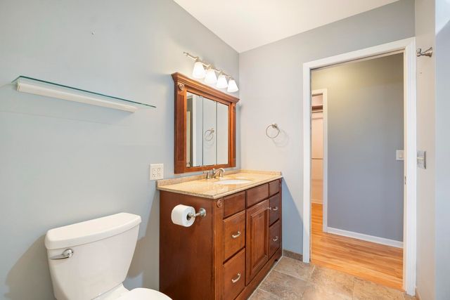 800 E Arthur St Apt A1, Warsaw, IN 46580