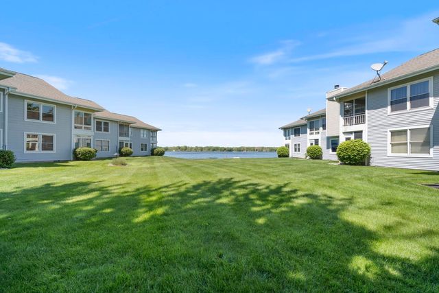 800 E Arthur St Apt A1, Warsaw, IN 46580