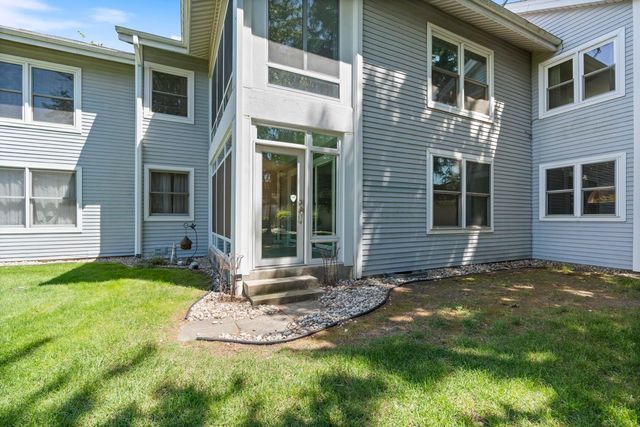 800 E Arthur St Apt A1, Warsaw, IN 46580