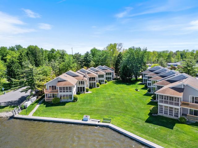 800 E Arthur St Apt A1, Warsaw, IN 46580