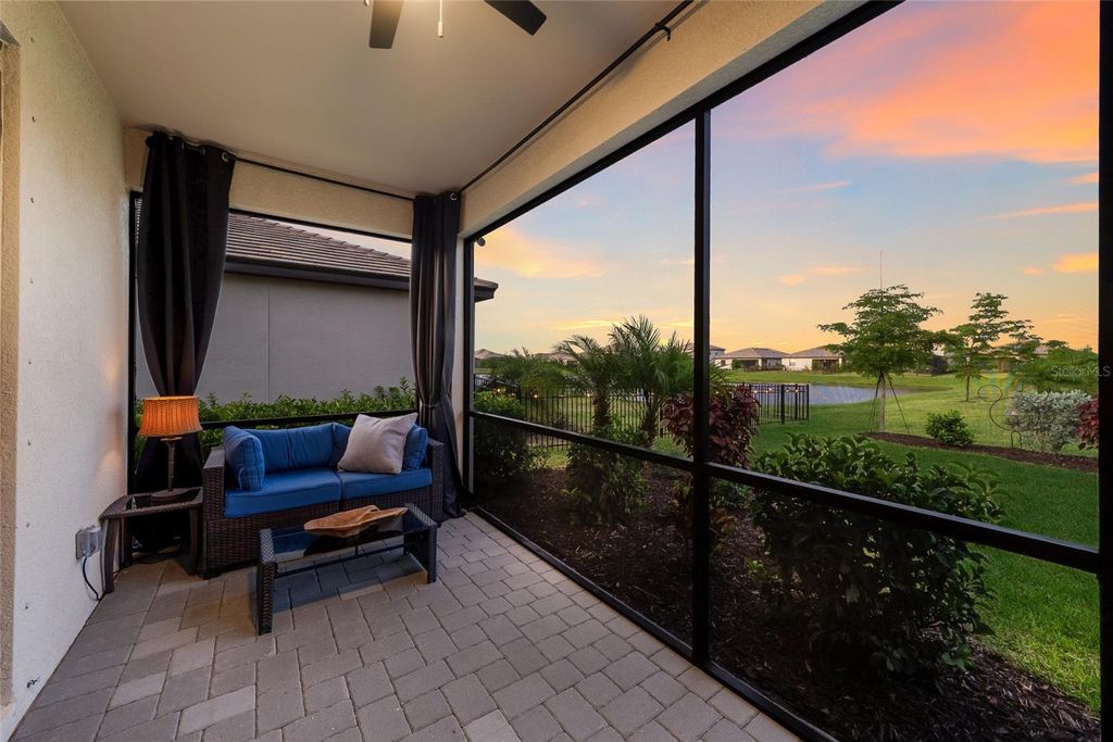 Image 5 of property listing at 15041 SERENE SHORES LOOP, Bradenton, FL 34211