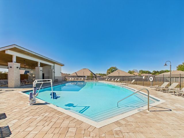 4651 Honor Guard Way Way, Crestview, FL 32539