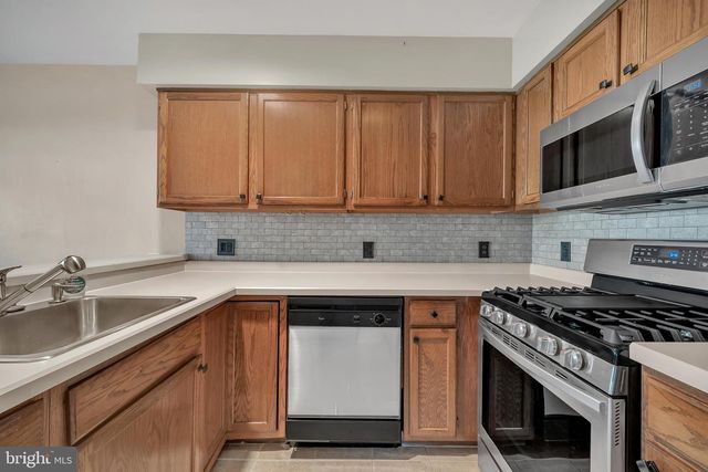 198 ERIC LN, Lansdale, PA 19446
