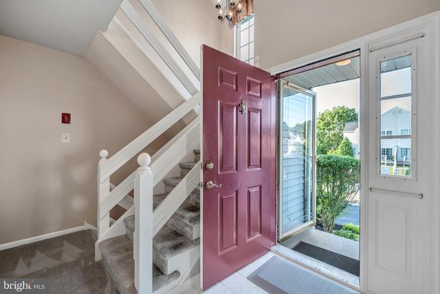 198 ERIC LN, Lansdale, PA 19446