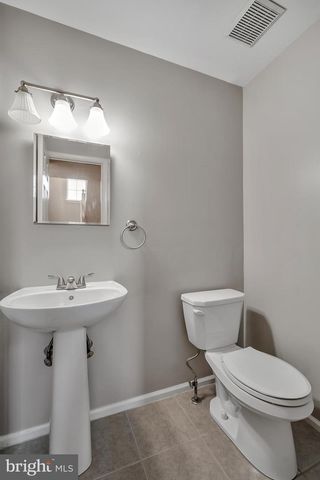 198 ERIC LN, Lansdale, PA 19446