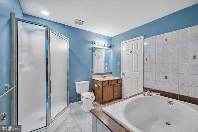 198 ERIC LN, Lansdale, PA 19446