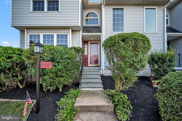 198 ERIC LN, Lansdale, PA 19446