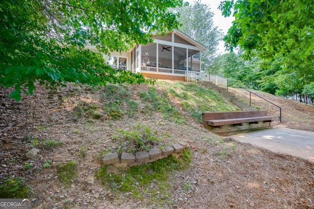 6440 Deep Woods Court, Flowery Branch, GA 30542