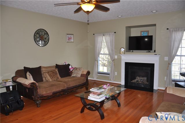 10621 Gallant Fox Way, Ruther Glen, VA 22546