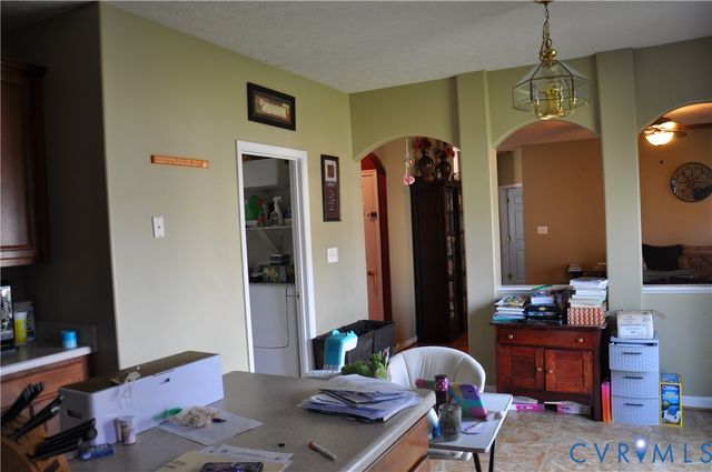 10621 Gallant Fox Way, Ruther Glen, VA 22546