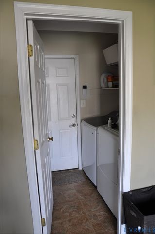 10621 Gallant Fox Way, Ruther Glen, VA 22546