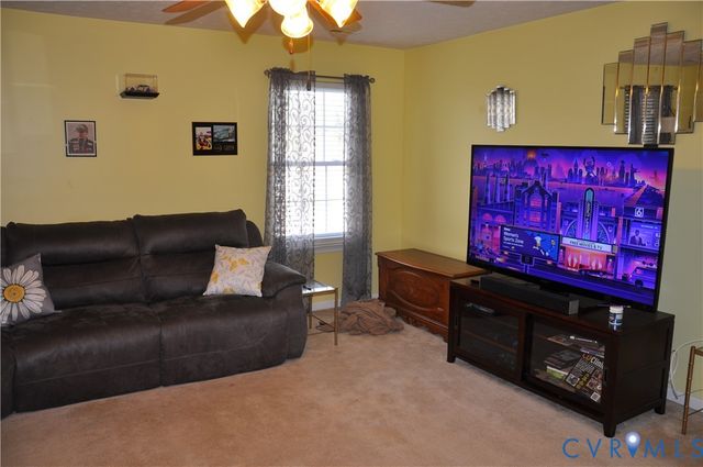 10621 Gallant Fox Way, Ruther Glen, VA 22546